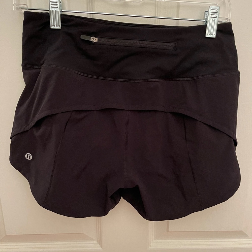 Lululemon Speed up shorts 4 inch!